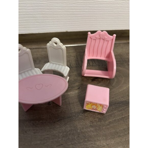 Vintage 1988 Fisher Price #5161 Precious Places Baby nursey cottage, Replacement - Picture 3 of 5